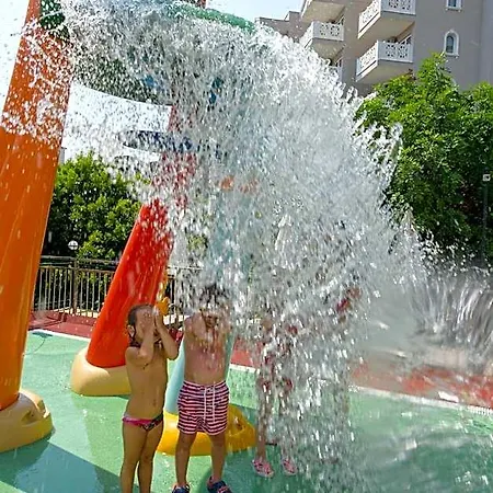 07 Group Hotel Mahmutlar