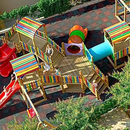 07 Group Hotel Mahmutlar