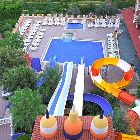 07 Group Hotel