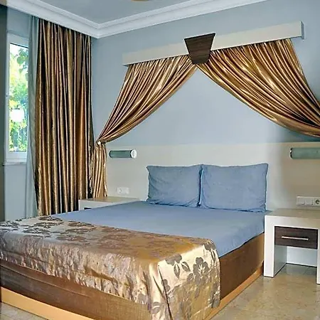 07 Group Hotel Mahmutlar